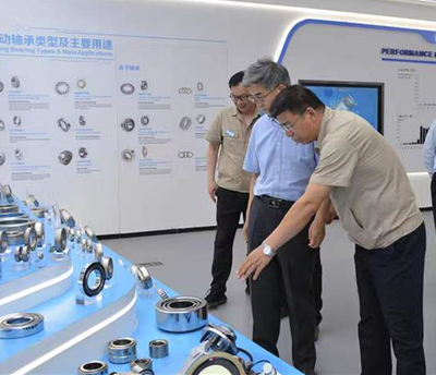 甘肅海林中科科技股份 - 省工信廳調(diào)研組一行來我公司調(diào)研